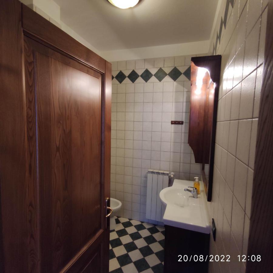 M & M Pinzi Suite Apartment Montepulciano Stazione Екстер'єр фото